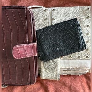 Crocodile Pattern Wallet Set in Burgundy and Black